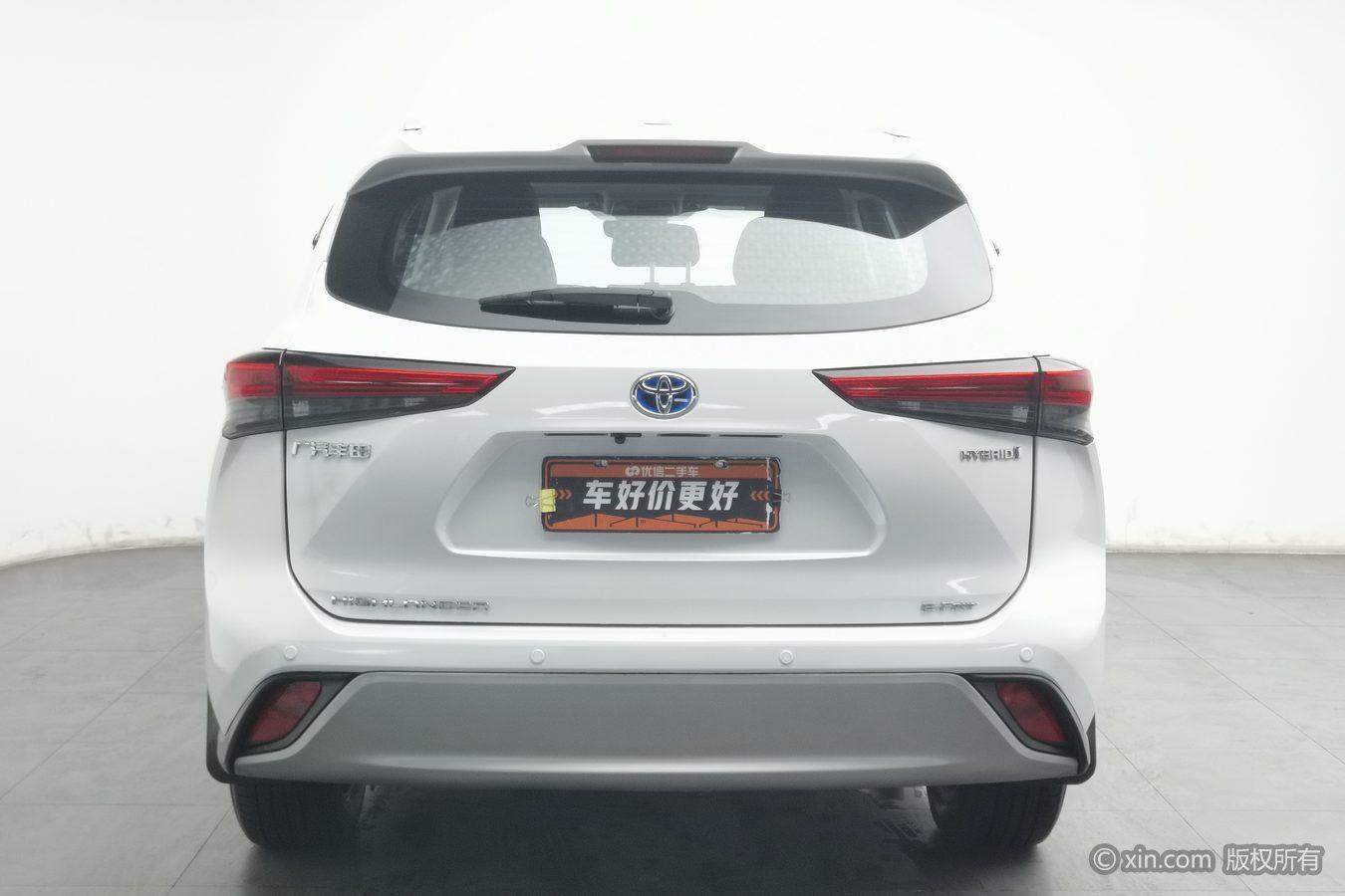 Toyota Highlander 2023 2.5L Luxury 7 мест