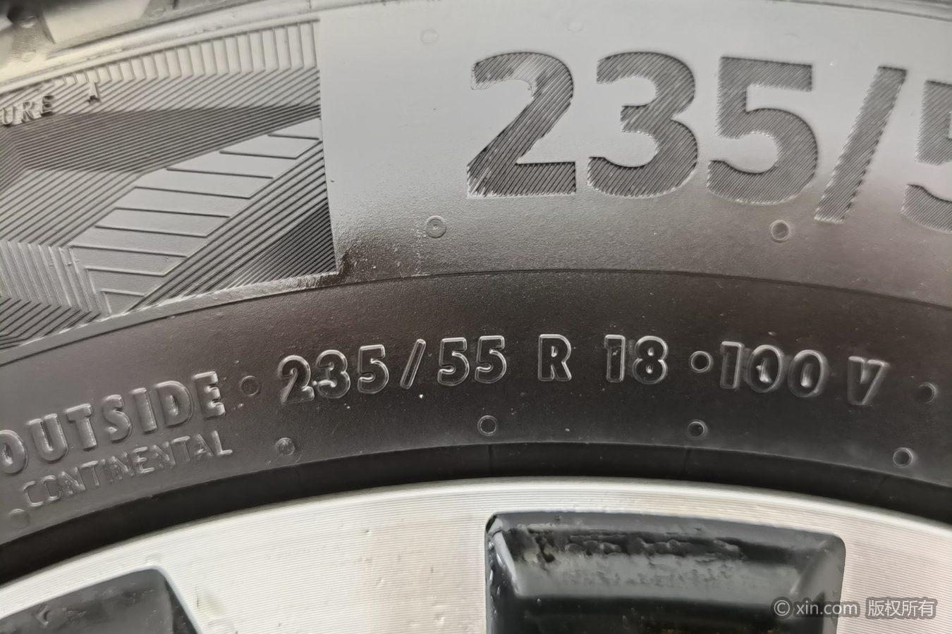 Toyota RAV4 2013 2.5L AT Luxury