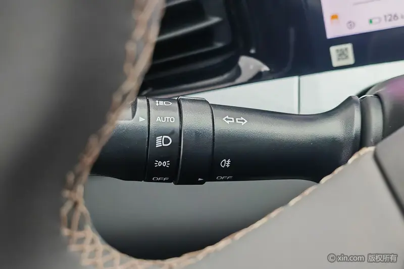 Geely Galaxy Starwish — фото 9
