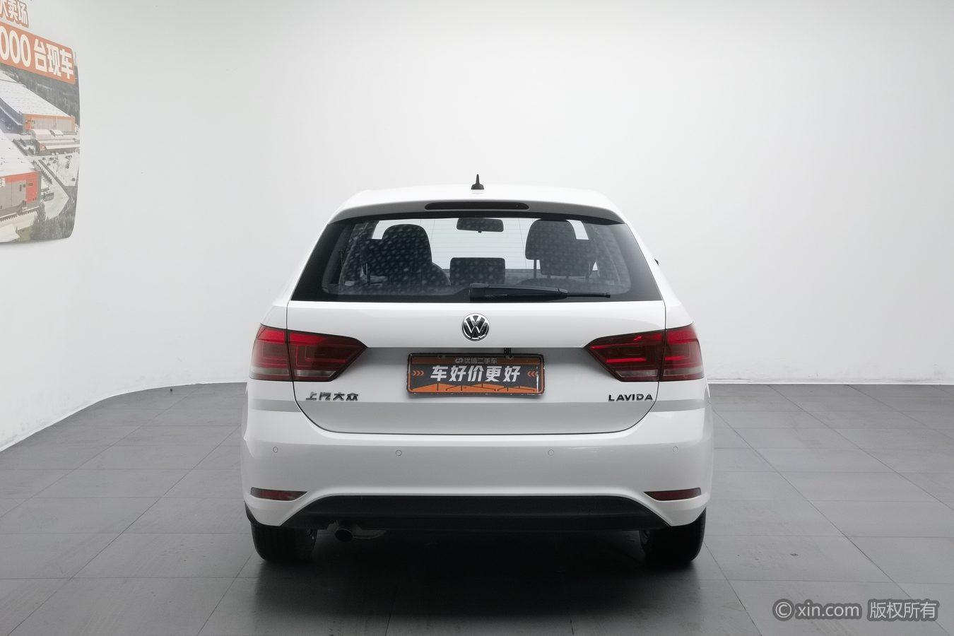 Volkswagen Gran Lavida 2015 1.6L AT