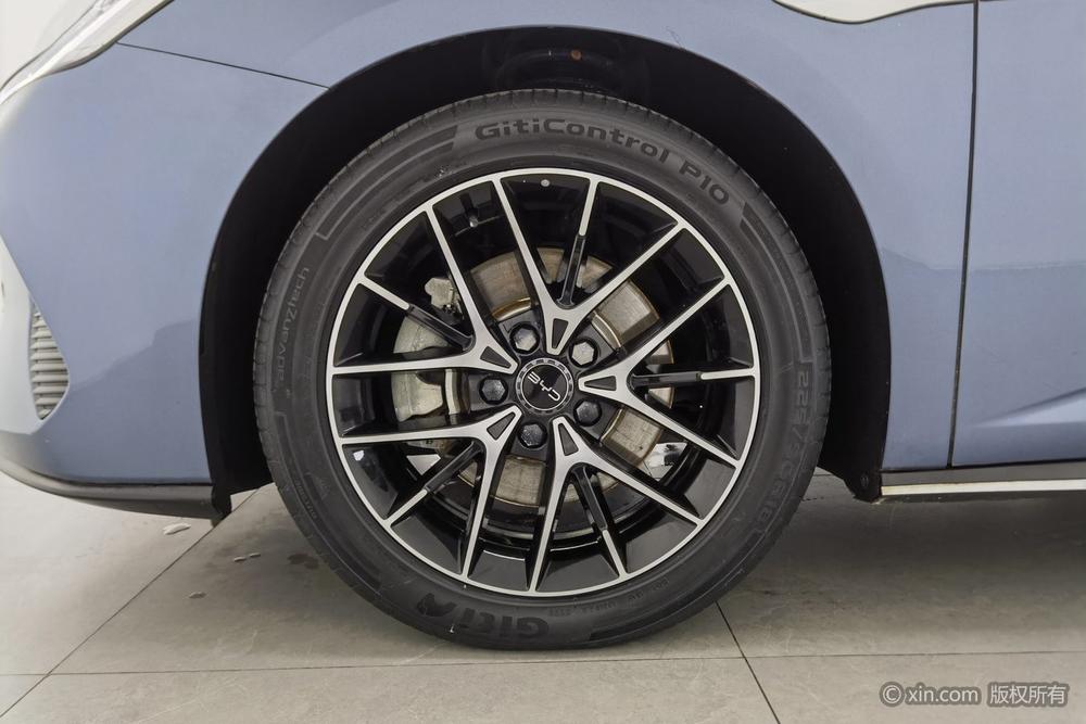 BYD Seal DM, фото 9