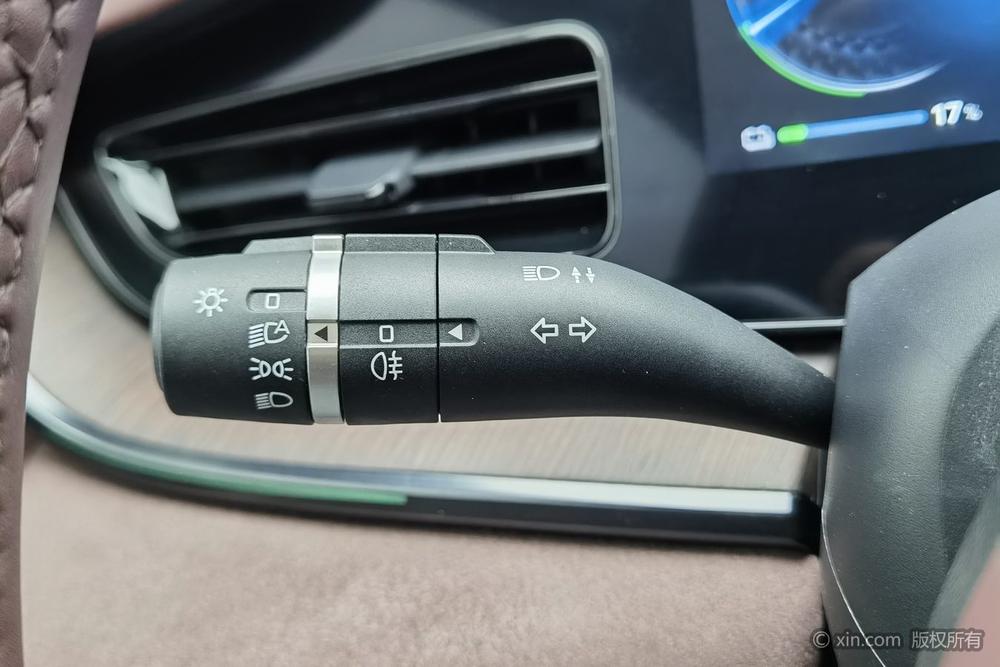 BYD Seal DM, фото 15
