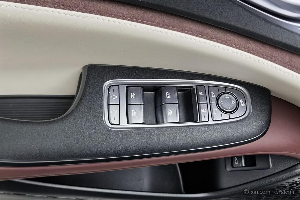 BYD Seal DM, фото 22