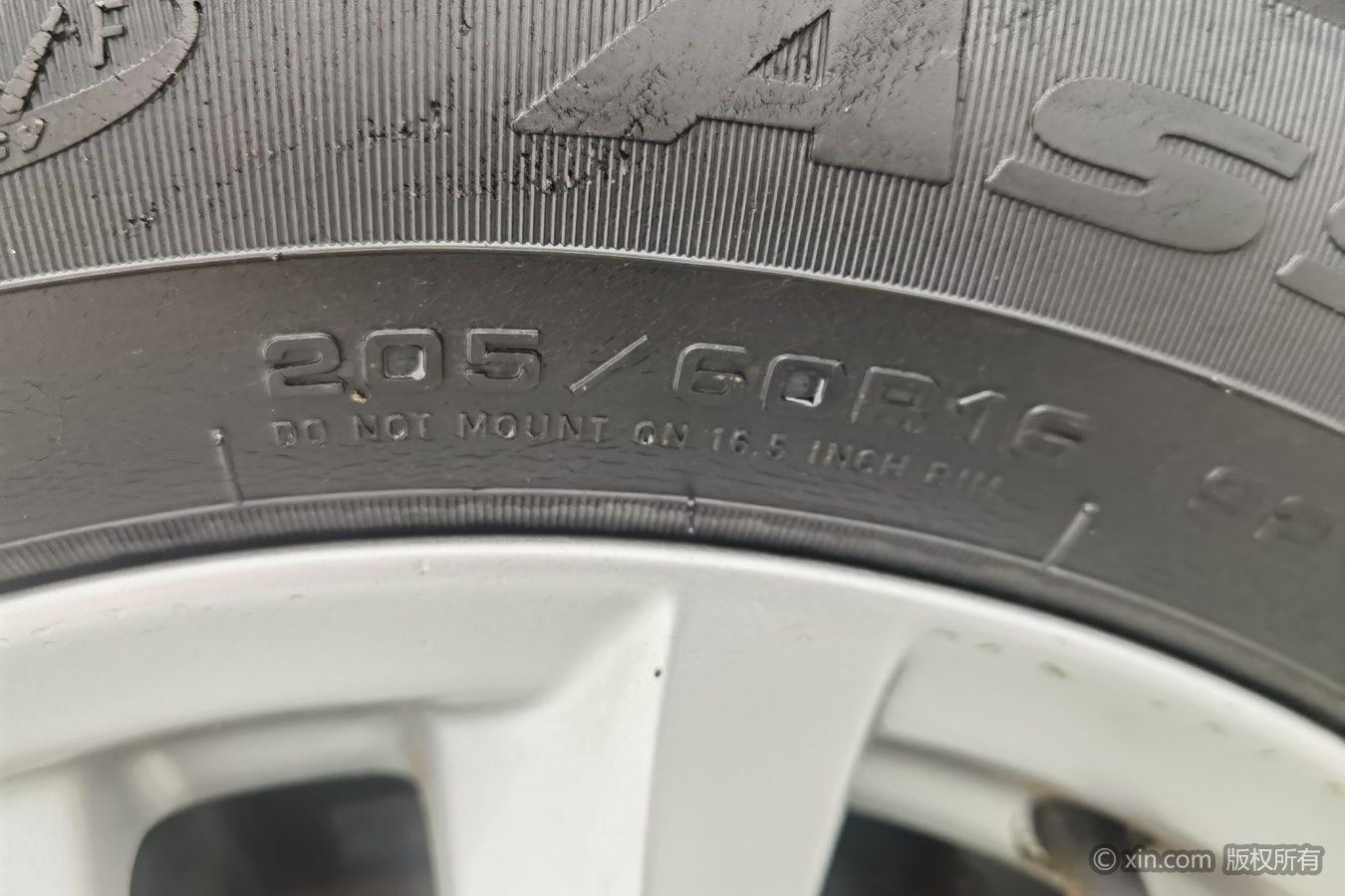 Mazda Mazda3 3 2017 1.5L AT Luxury V