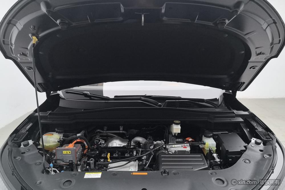 Dongfeng Aeolus L8 PHEV, фото 5
