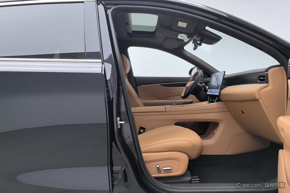Dongfeng Aeolus L8 PHEV, фото 24