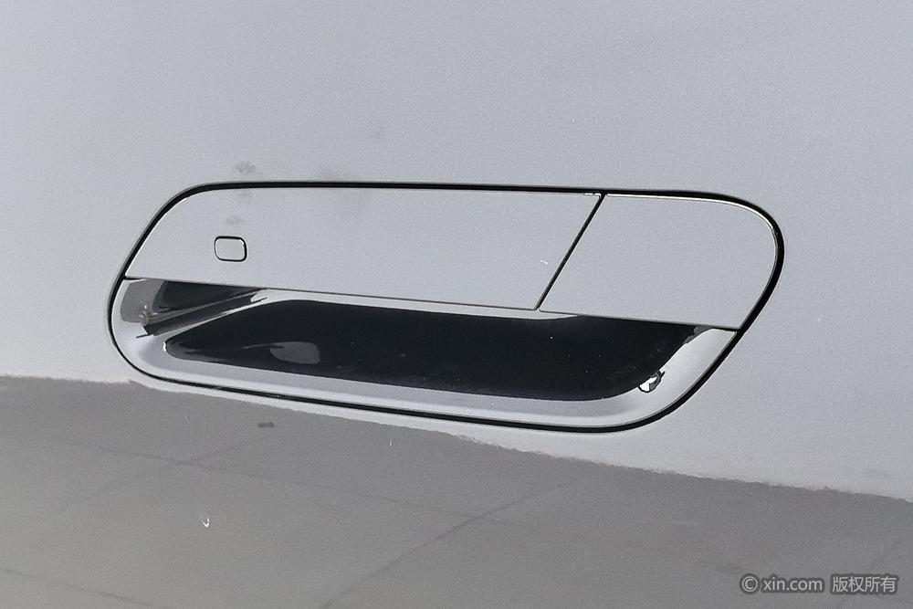 Dongfeng Aeolus L8 PHEV, фото 12