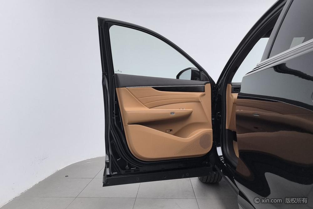 Dongfeng Aeolus L8 PHEV, фото 21
