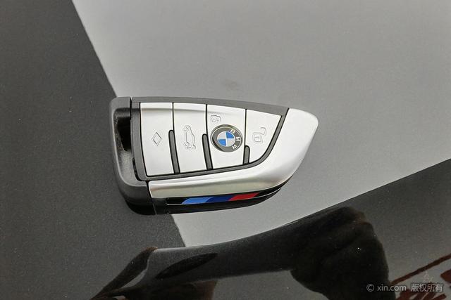 BMW X5 2022 x Drive 30i M — фото 6