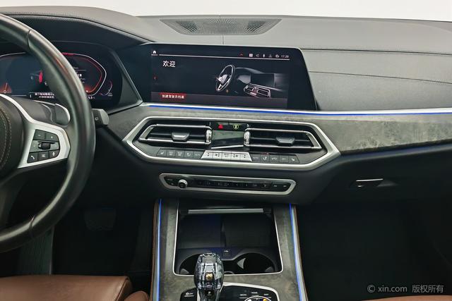 BMW X5 2022 x Drive 30i M — фото 13