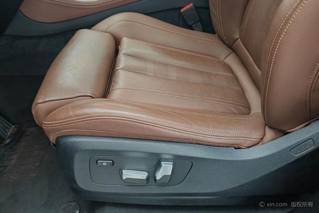BMW X5 2022 x Drive 30i M — фото 18