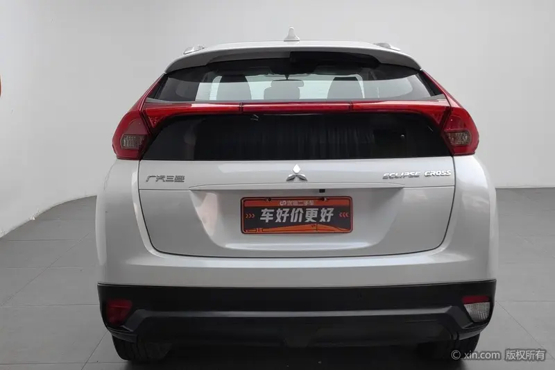 Mitsubishi Eclipse Cross — фото 3