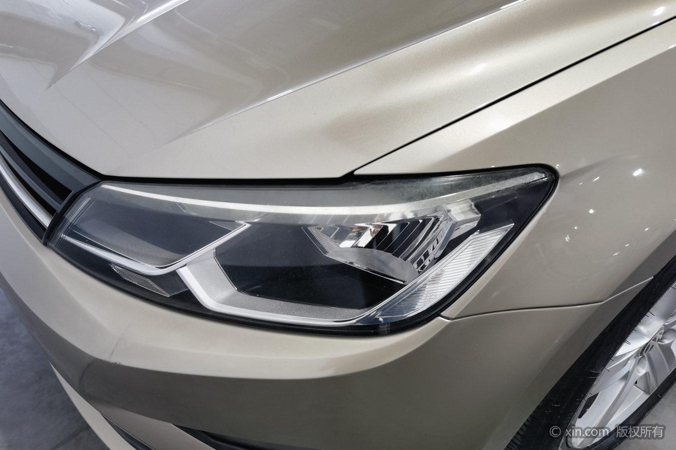 Volkswagen Lamando 2015 230TSI DSG