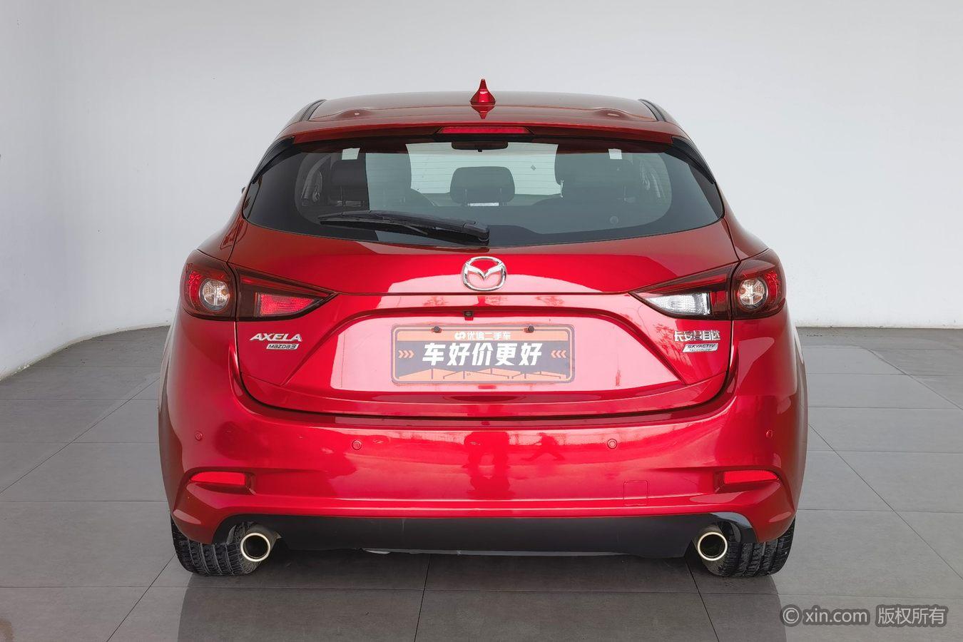 Mazda Mazda3 3 2017 2.0L AT Luxury V
