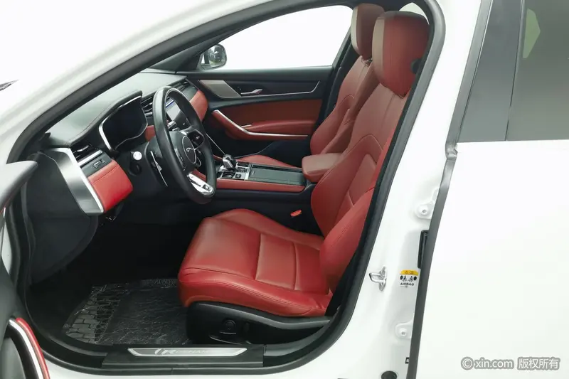Jaguar XFL 2.0 T P 250 2 WDSport — фото 12