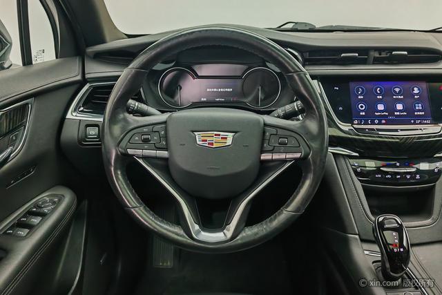 Cadillac XT6 2021 28 T 4 WDLuxury — фото 14