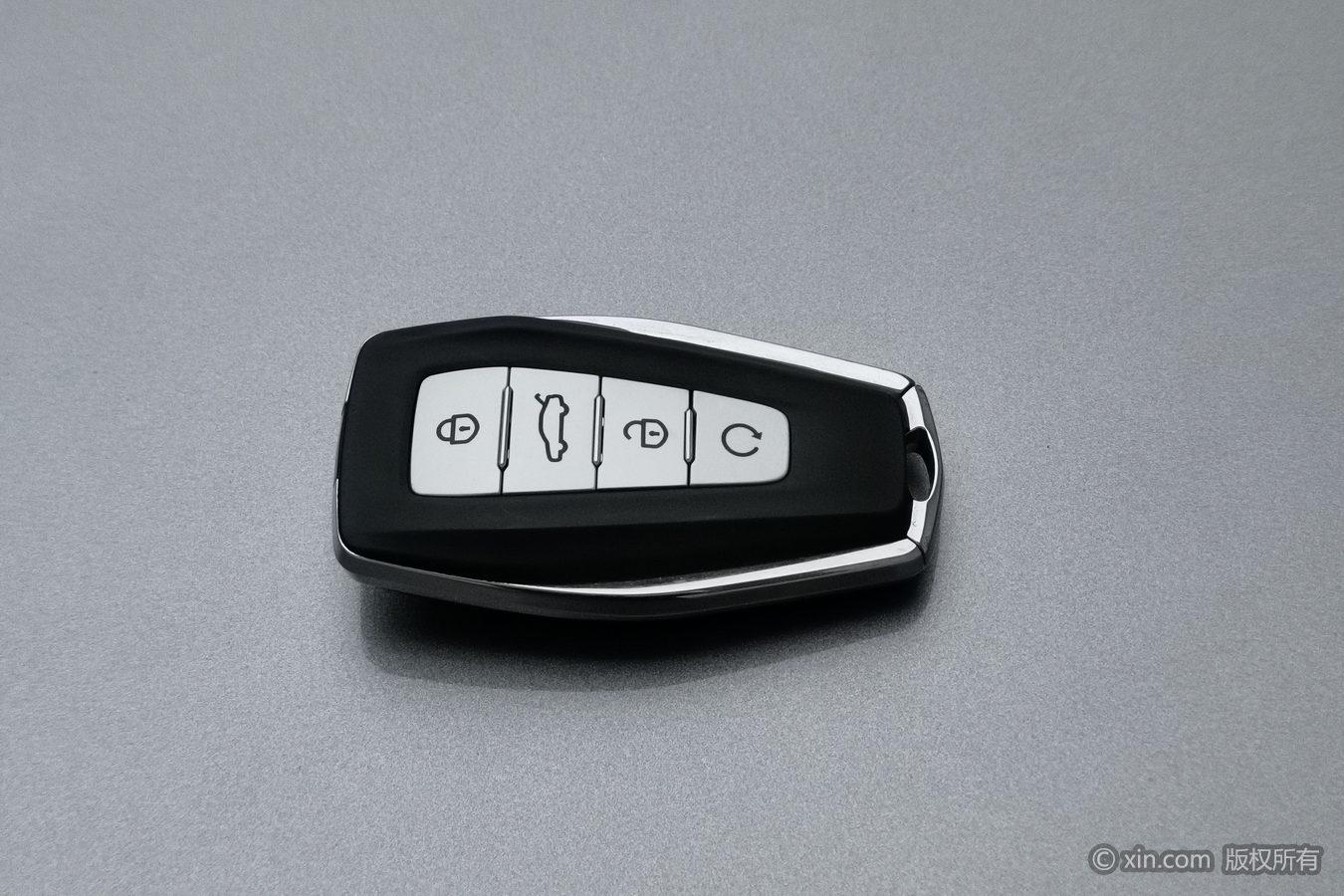 Geely Monjaro L 2025 2.0TD AT