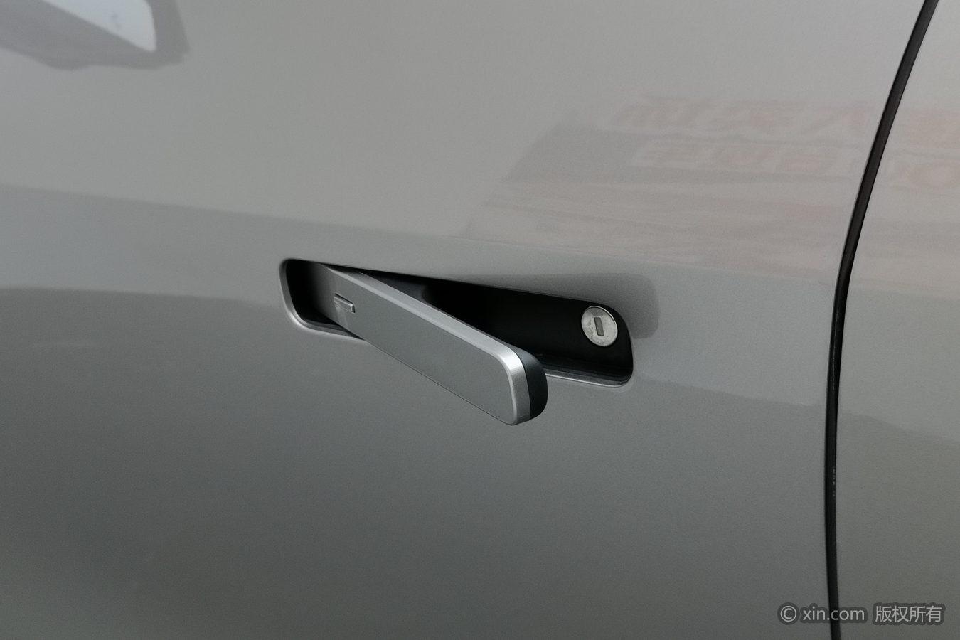 Roewe RX9 2023 2.0TGI