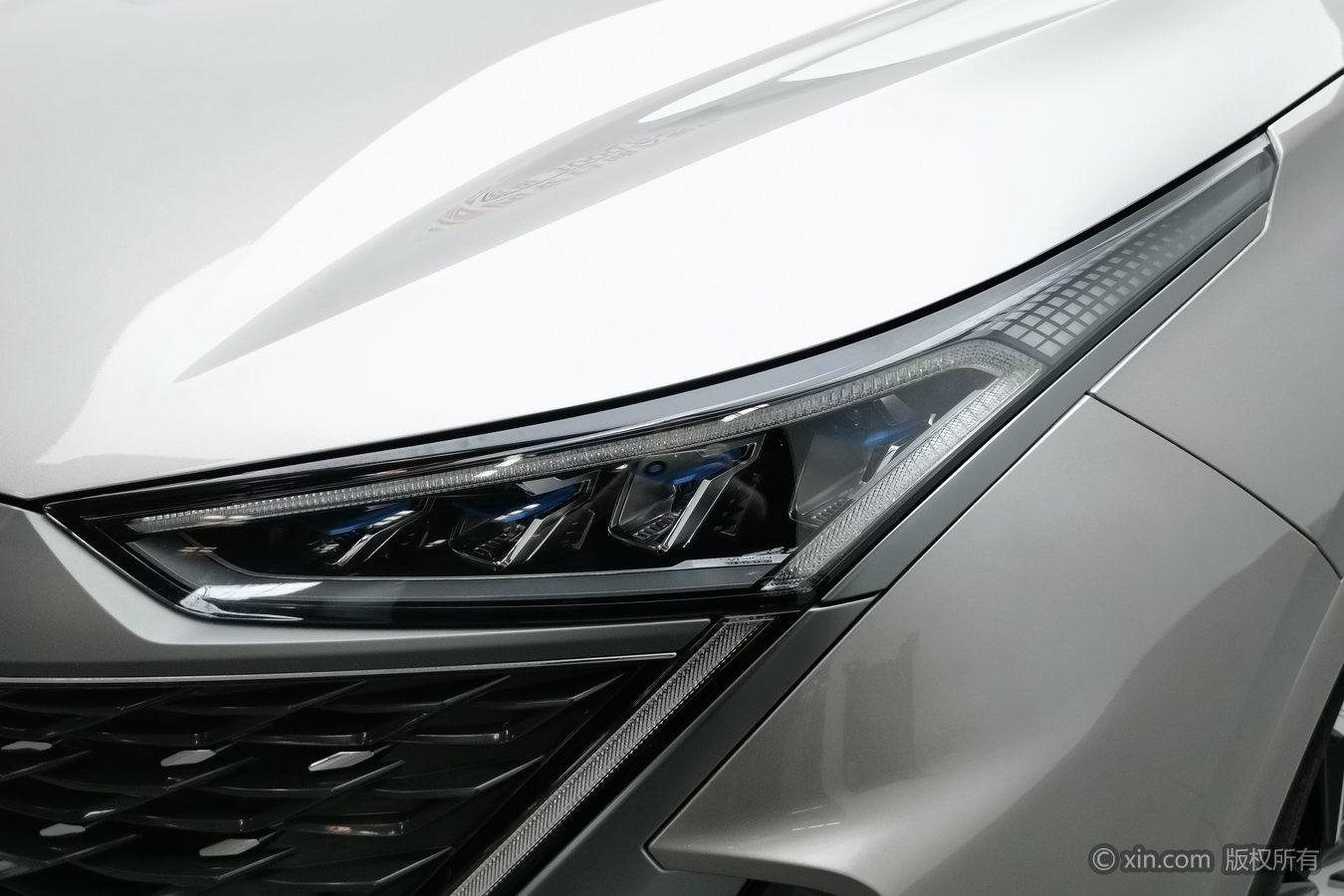 Roewe RX9 2023 2.0TGI