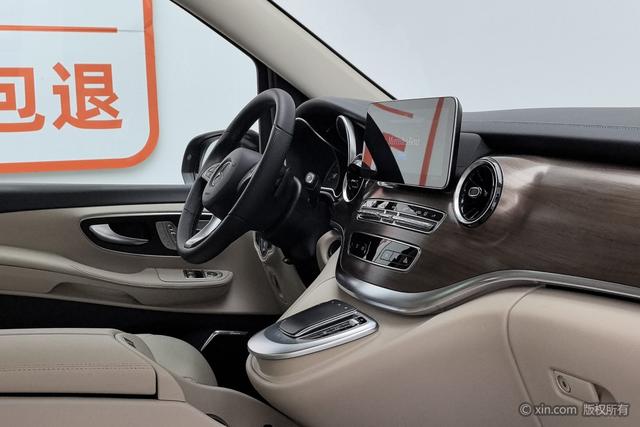 Mercedes-Benz V-Class 2021 V 260 L — фото 16