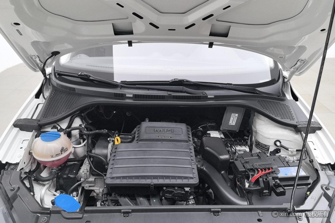 Volkswagen Jetta 2015 1.6L MT Fashion