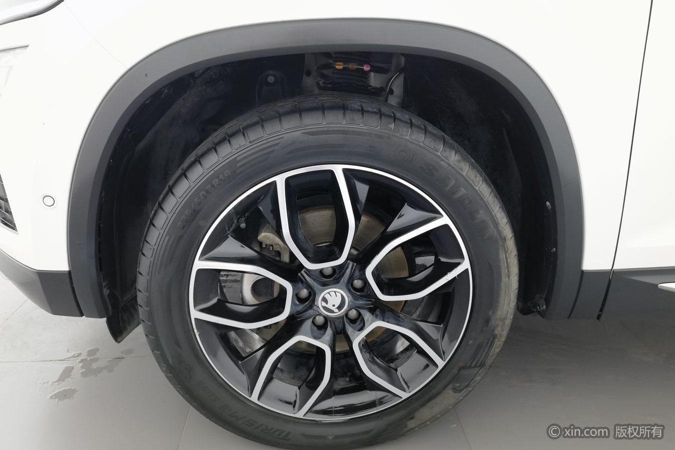 Skoda Kodiaq 2018 TSI380 7 мест Flagship