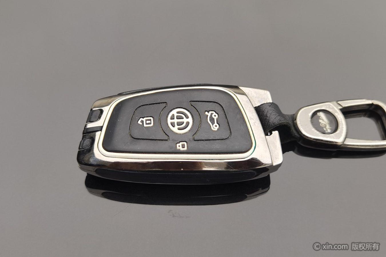 Brilliance V7 2019 yun dong 300T АКПП Люкс