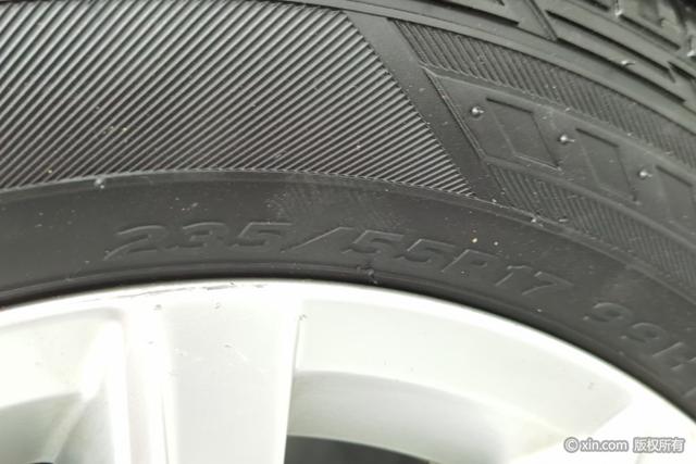 Volkswagen Tiguan 2016 300 TSI AT 2 WD — фото 11