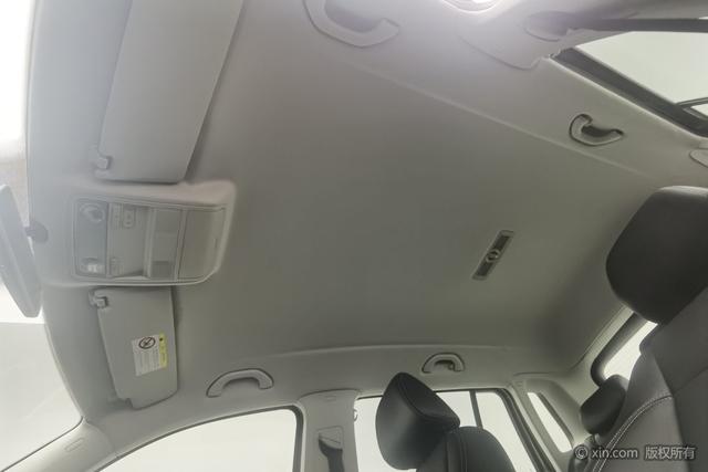 Volkswagen Tiguan 2016 300 TSI AT 2 WD — фото 20