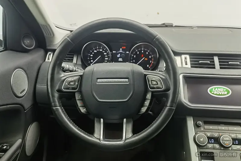 Land Rover Range Rover Evoque — фото 9