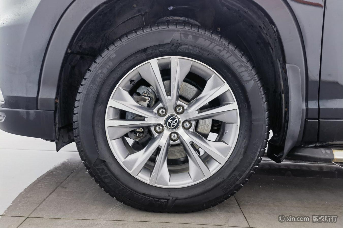 Toyota Highlander 2017 2.0T Elite 5 мест