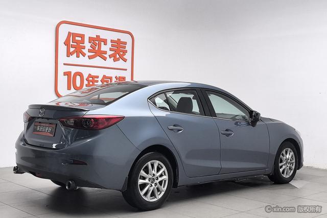 Mazda 3 2016 1.5 L MTLuxury — фото 4