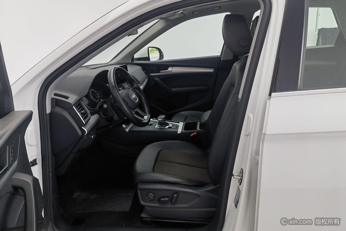 Audi Q5L id 4451678 из Китая 20