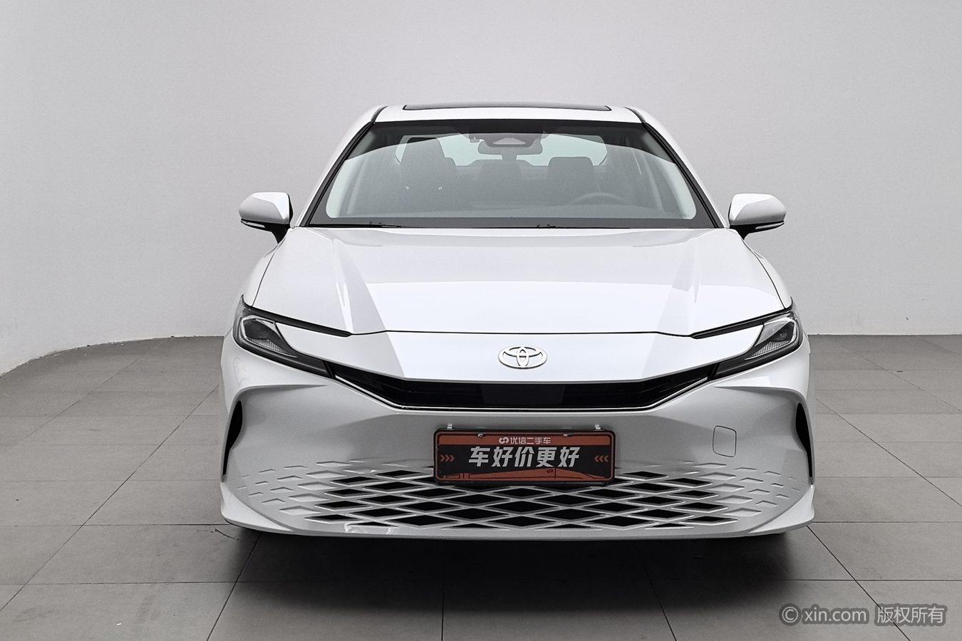 Toyota Camry 2024 2.0HGVP Luxury