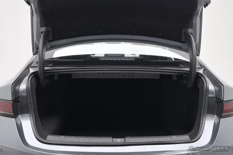 BYD Qin Plus — фото 18