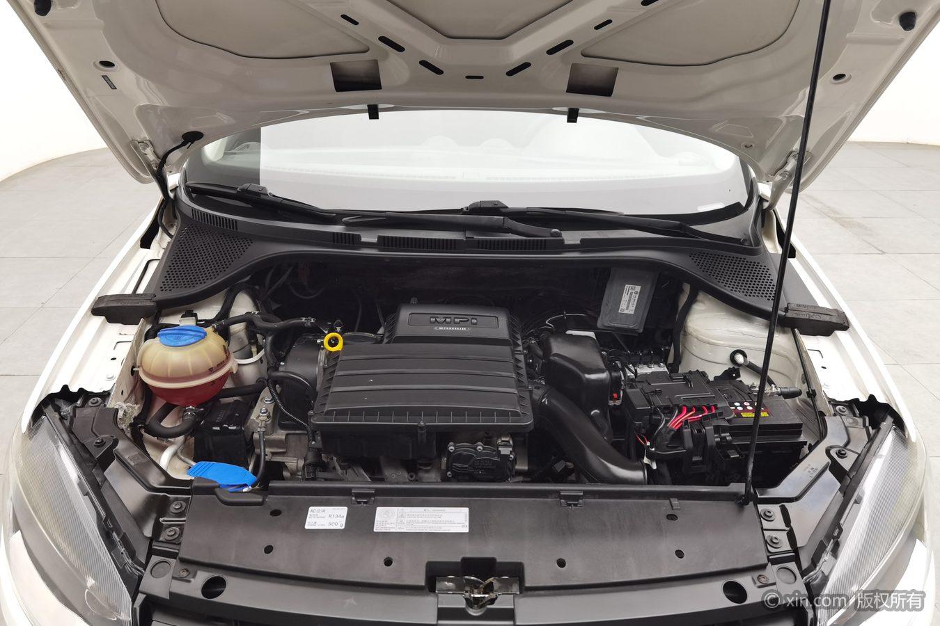 Volkswagen Jetta 2015 1.6L MT Fashion