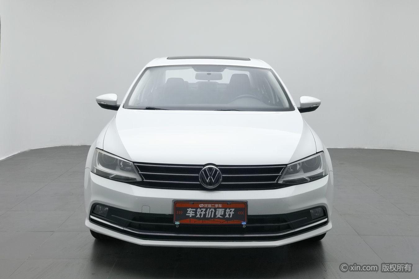 Volkswagen Sagitar 2015 1.6L AT Comfort