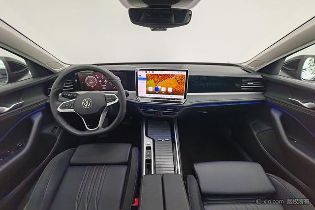 Volkswagen Magotan 2026 300 TSI — фото 12