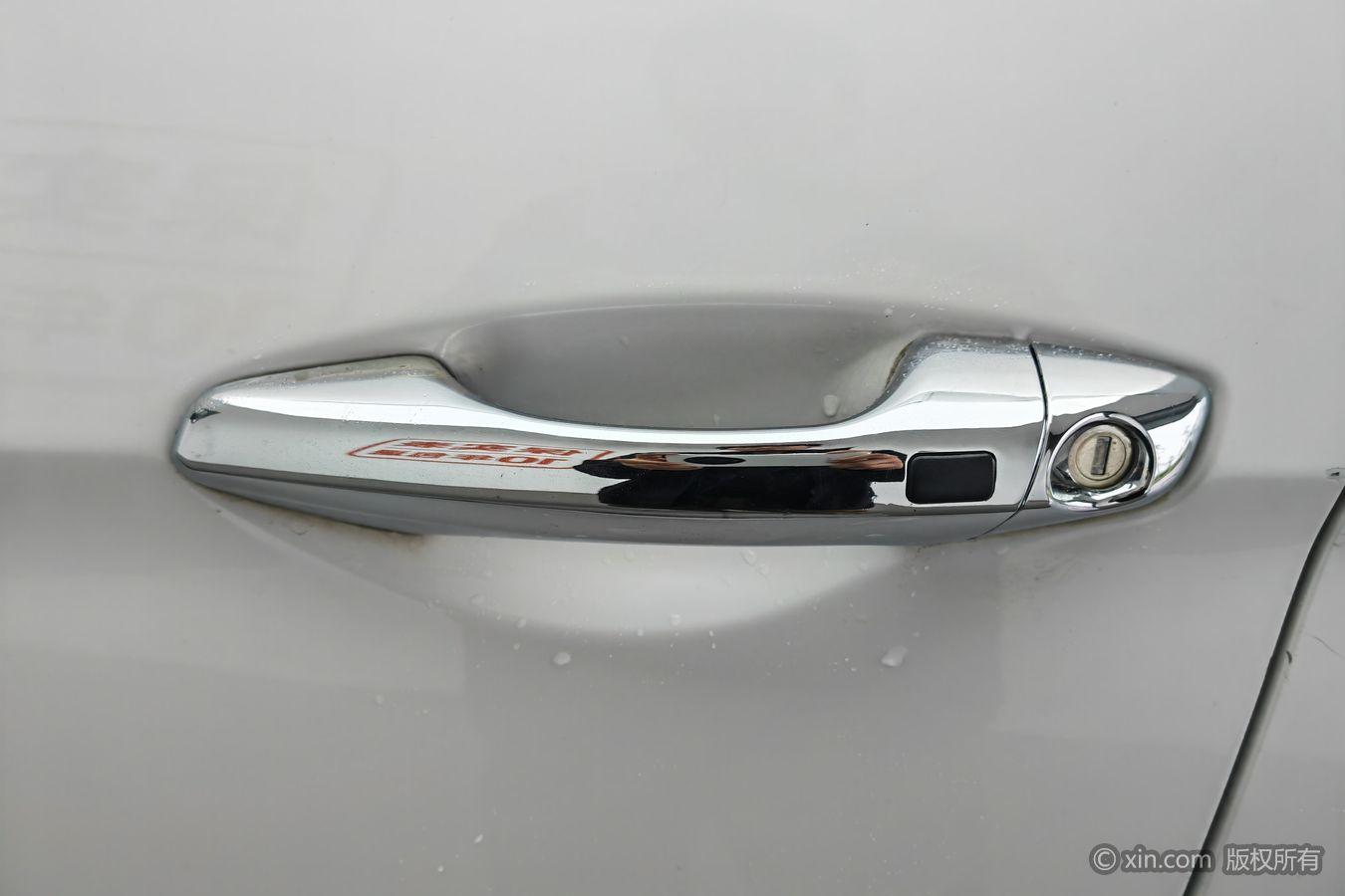 Hyundai Santa Fe 2015 2.0T AT 5 мест