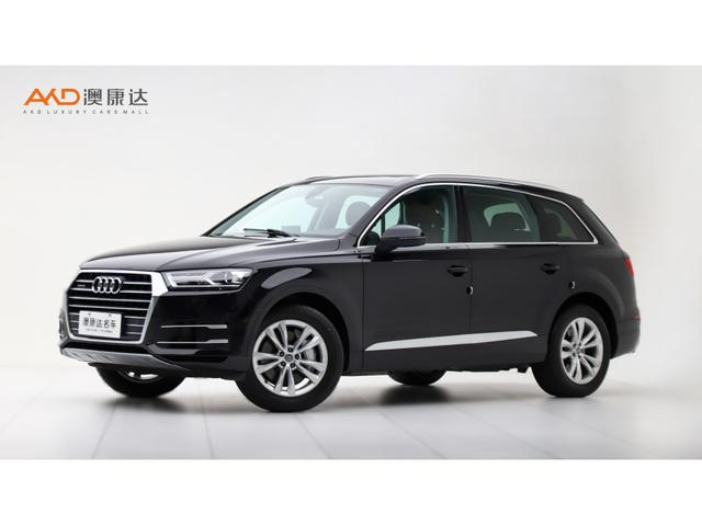 Audi Q7 2016 года выпуска