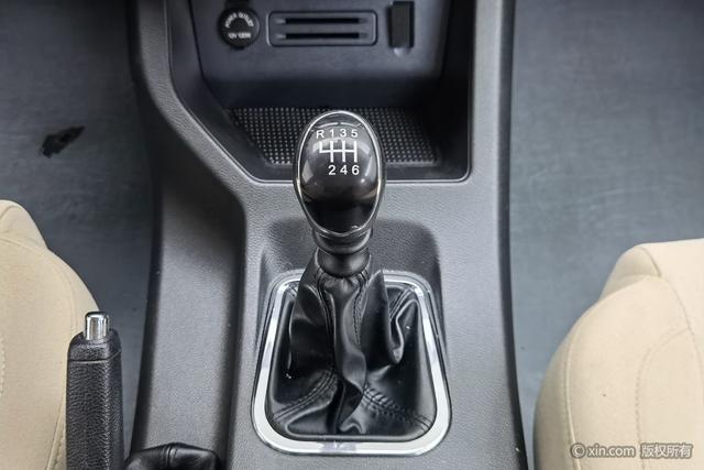 Dongfeng Lingzhi 2022 M 5 L 2.0 L 7 — фото 15
