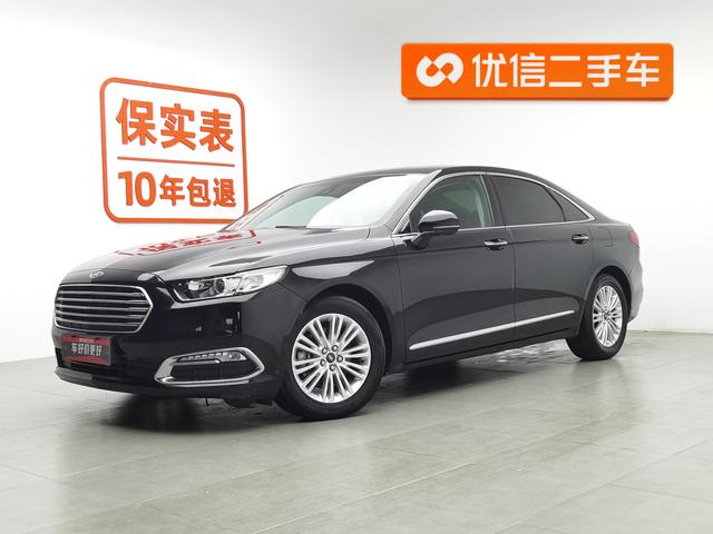 Ford Taurus 2017 года выпуска