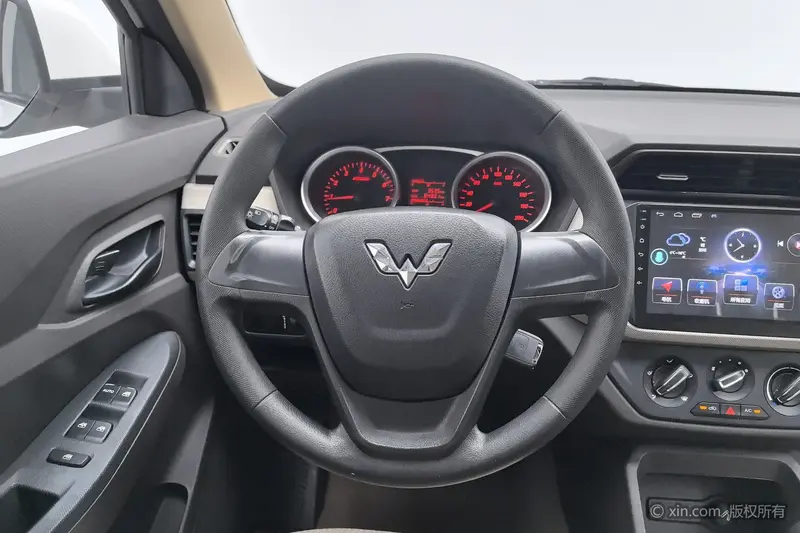Wuling Hongguang 1.5 L S VI — фото 9