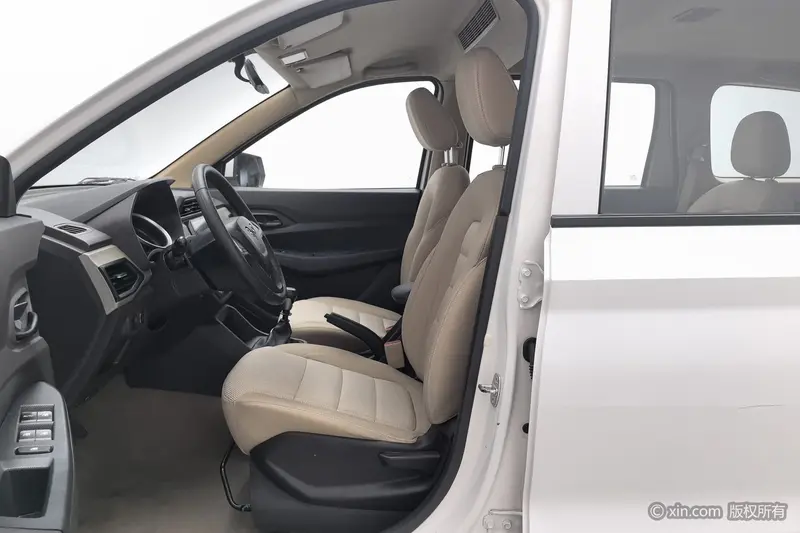 Wuling Hongguang 1.5 L S VI — фото 12