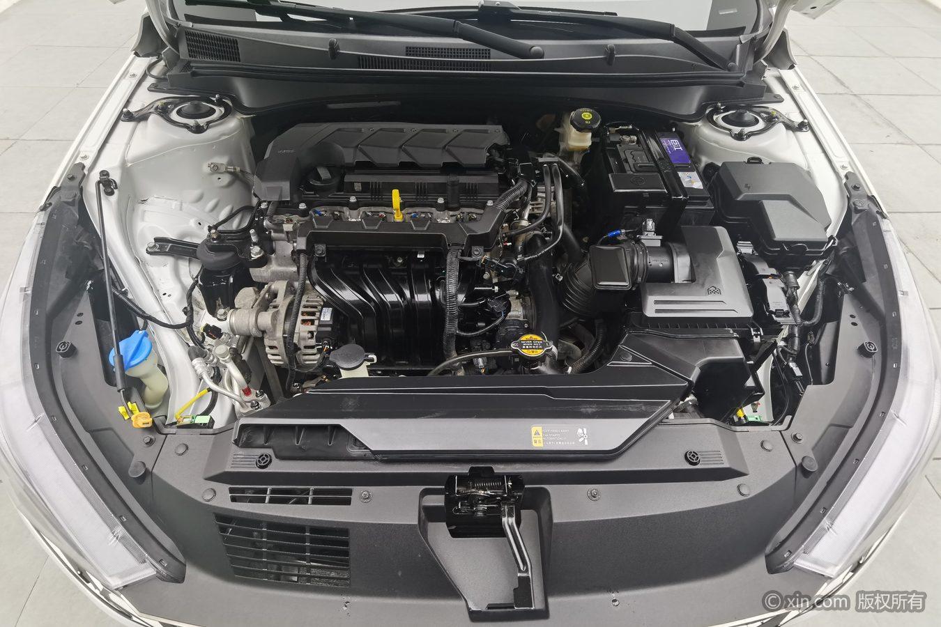 Hyundai Elantra 2021 1.5L CVT LUX Luxury