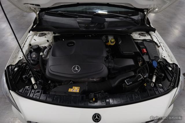 Mercedes-Benz GLA 2017 GLA 200 — фото 5