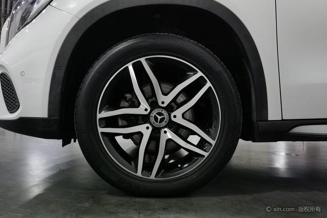 Mercedes-Benz GLA 2017 GLA 200 — фото 9