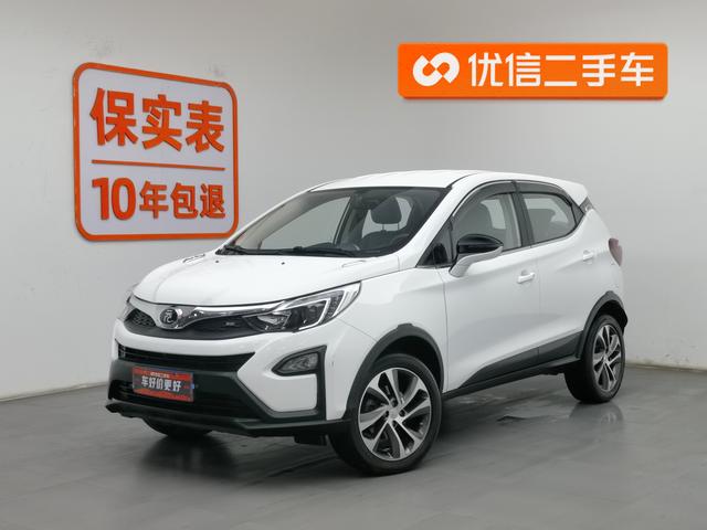 BYD Yuan 2017 года выпуска