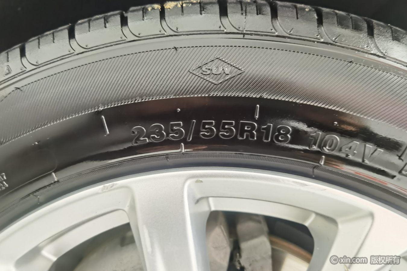 Cadillac XT4 2021 28T