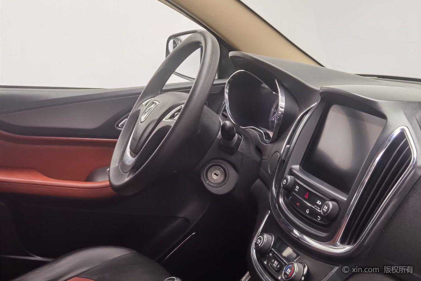 Baojun 560 2015 1.8L МКПП Elite